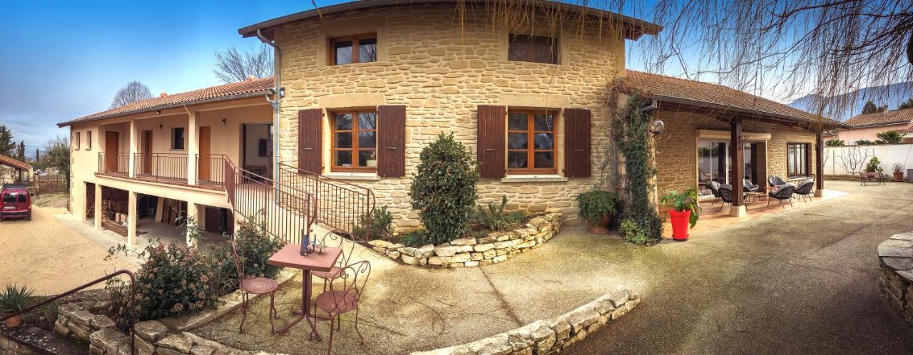 La Madeleine De Jaillans Hotel Exterior photo